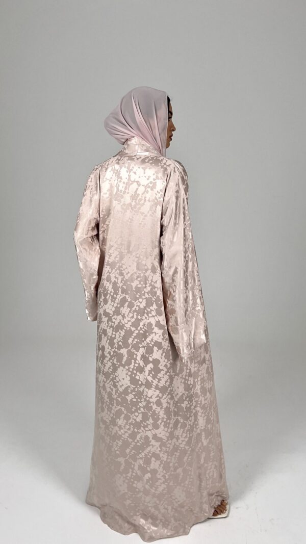 Rosy Mosaic Abaya - Image 2