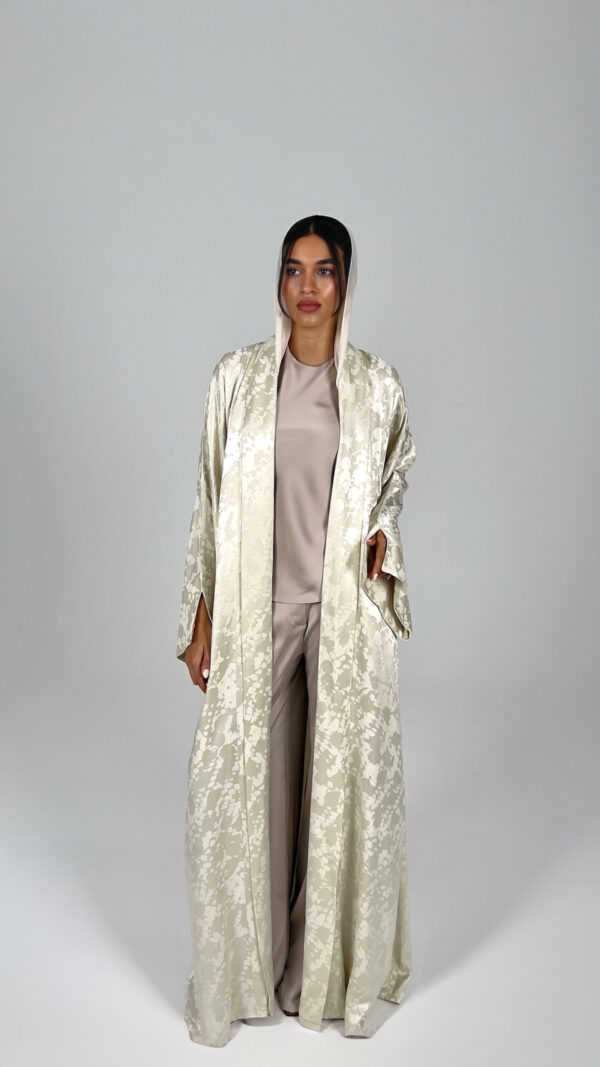 Ethereal Grace Abaya - Image 1