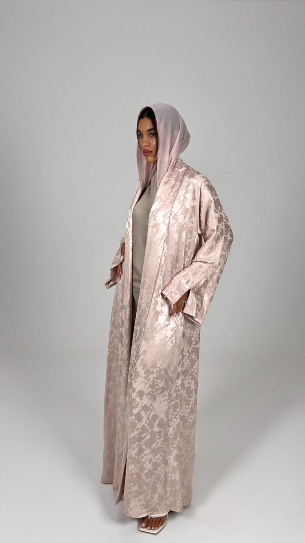 Rosy Mosaic Abaya - Image 4